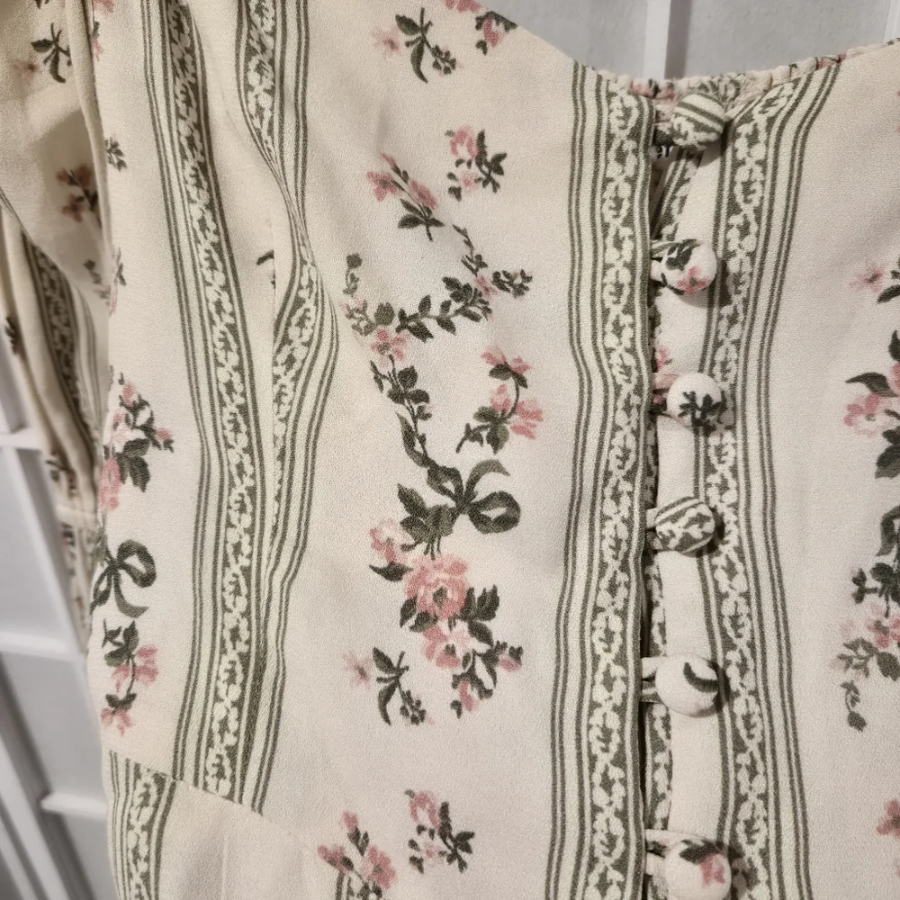 Reformation Floral Cream Green Blouse Top Sz 4 - Picture 3 of 12